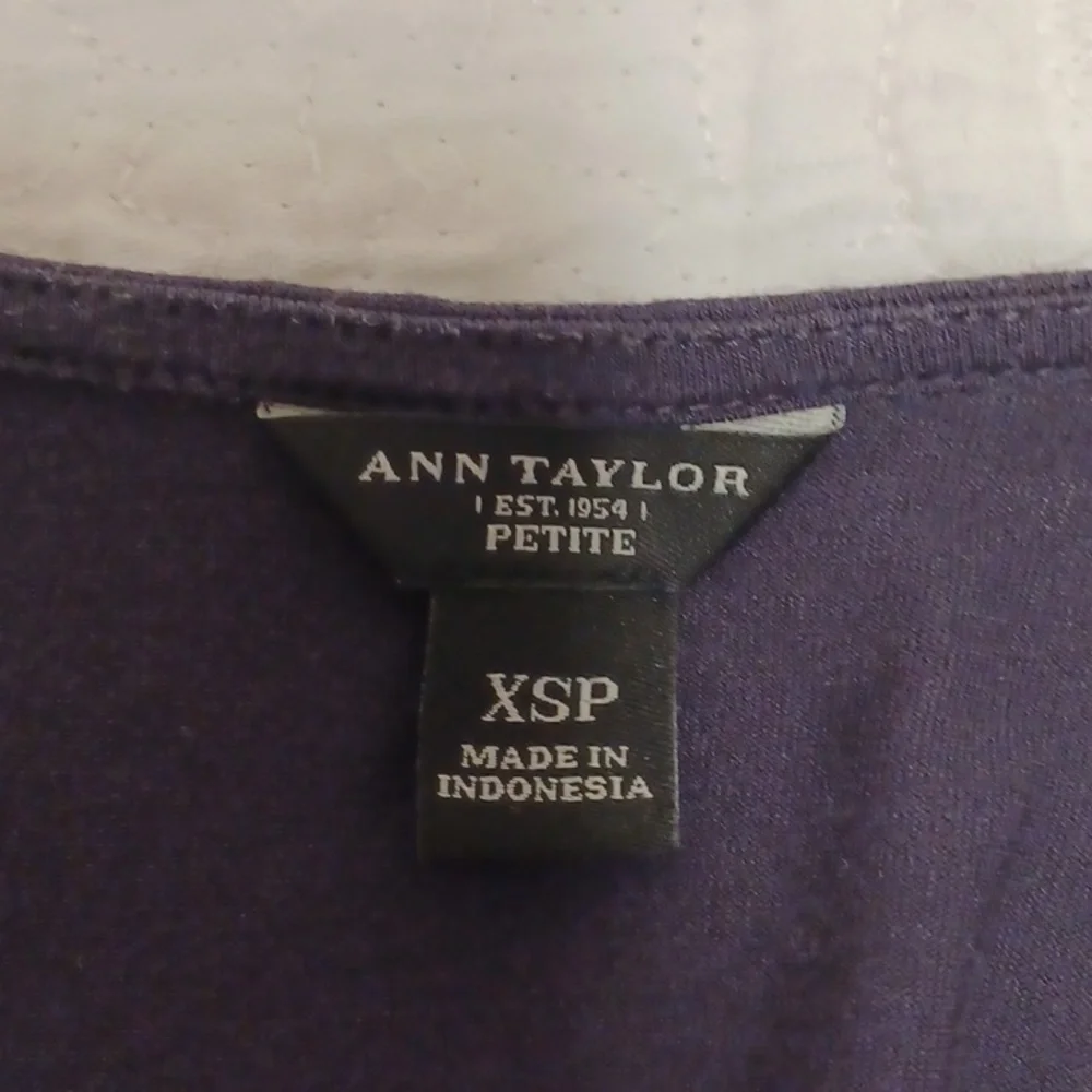 Top - Picture 5 of 6